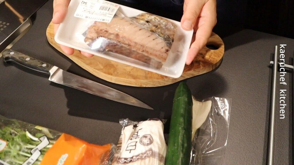 戻り鰹のたたきサラダの材料